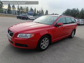 Volvo V70 vaihtoauto