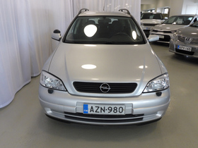 Opel Astra vaihtoauto
