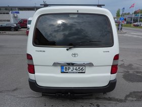 Toyota Hiace vaihtoauto