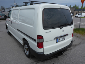 Toyota Hiace vaihtoauto