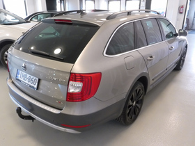 Skoda Superb vaihtoauto