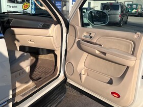 Cadillac Escalade vaihtoauto