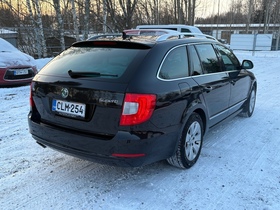 Skoda Superb vaihtoauto