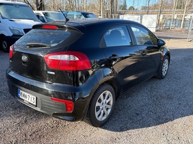 Kia Rio vaihtoauto