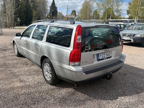 Volvo V70 vaihtoauto