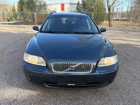 Volvo V70 vaihtoauto