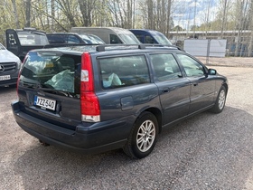 Volvo V70 vaihtoauto