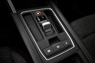 SEAT Leon Sportstourer vaihtoauto