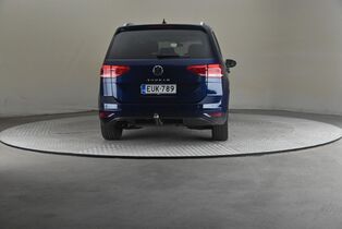 Volkswagen Touran vaihtoauto