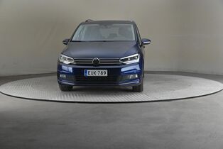 Volkswagen Touran vaihtoauto