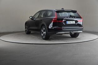 Volvo V60 Cross Country vaihtoauto