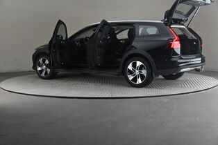 Volvo V60 Cross Country vaihtoauto