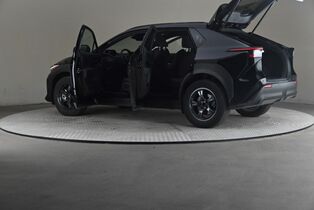 Toyota bZ4X vaihtoauto