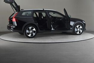 Volvo V60 Cross Country vaihtoauto