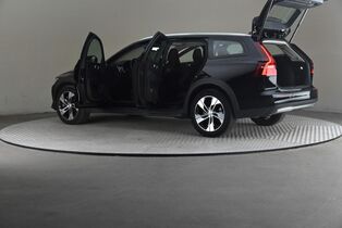 Volvo V60 Cross Country vaihtoauto
