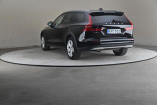 Volvo V60 Cross Country vaihtoauto