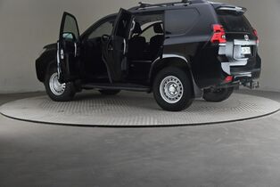 Toyota Land Cruiser vaihtoauto