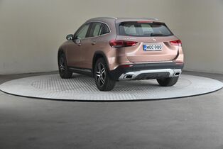 Mercedes-Benz GLA vaihtoauto