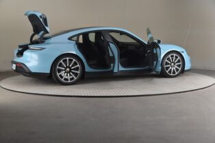 Porsche Taycan vaihtoauto