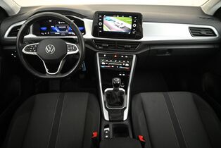 Volkswagen T-Roc vaihtoauto