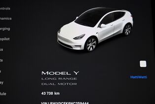 Tesla Model Y vaihtoauto