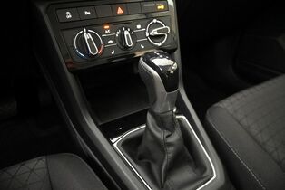 Volkswagen T-Cross vaihtoauto