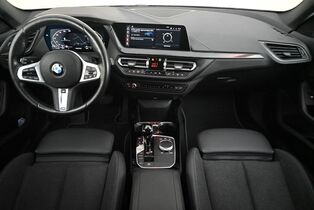 BMW 218 vaihtoauto