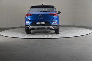 Volkswagen T-Roc vaihtoauto
