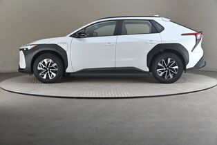 Toyota bZ4X vaihtoauto