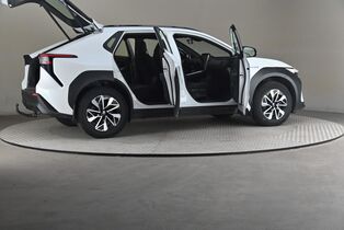 Toyota bZ4X vaihtoauto