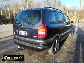 Opel Zafira vaihtoauto