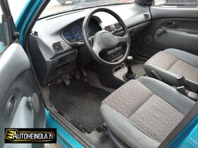 Mazda 121 vaihtoauto