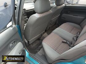 Mazda 121 vaihtoauto