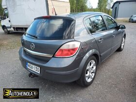 Opel Astra vaihtoauto