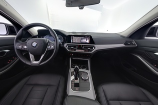 BMW 320 vaihtoauto