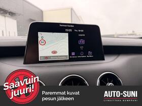 Kia Stinger vaihtoauto