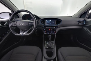 Hyundai IONIQ hybrid vaihtoauto