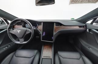 Tesla Model S vaihtoauto