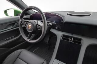 Porsche Taycan vaihtoauto