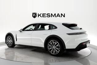 Porsche Taycan vaihtoauto