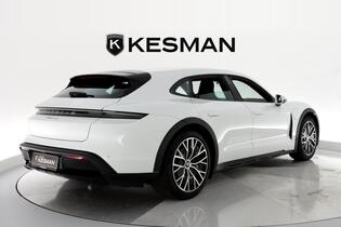 Porsche Taycan vaihtoauto