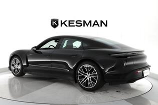 Porsche Taycan vaihtoauto