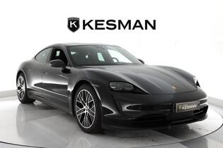 Porsche Taycan vaihtoauto