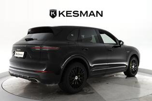 Porsche Cayenne vaihtoauto