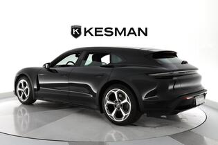 Porsche Taycan vaihtoauto