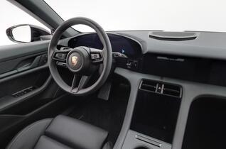 Porsche Taycan vaihtoauto