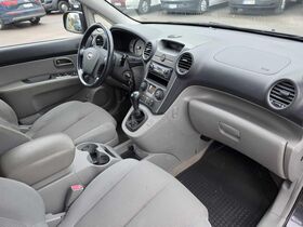 Kia Carens vaihtoauto