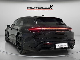 Porsche Taycan vaihtoauto