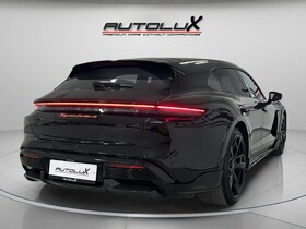 Porsche Taycan vaihtoauto