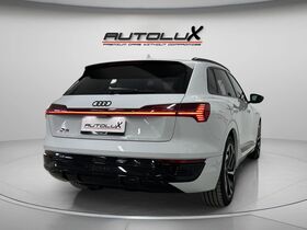 Audi Q8 e-tron vaihtoauto